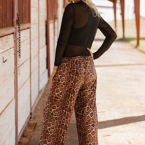 Range And Roar Pants - Picture 3 of 6